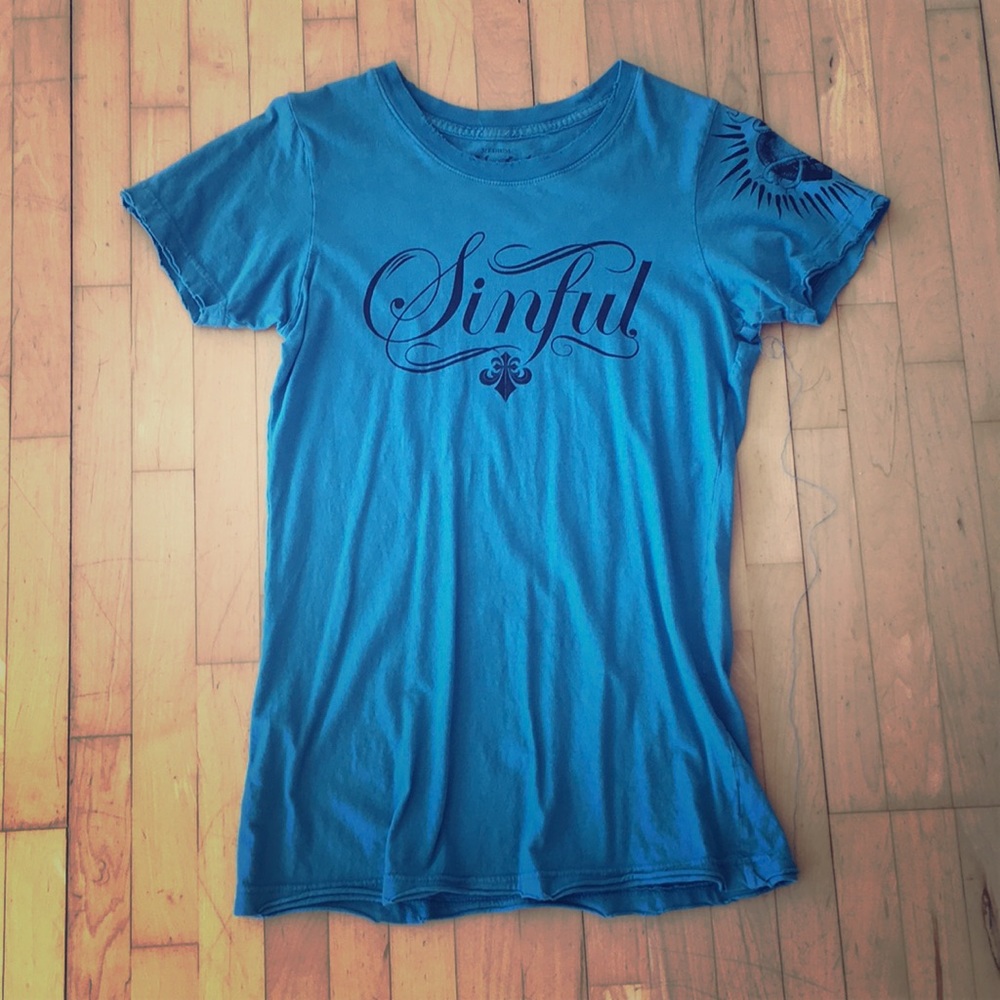Sinful Size M Tee Shirt